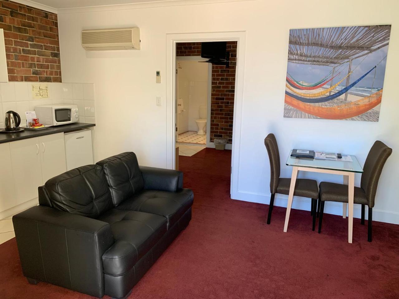 Ensenada Motor Inn And Suites Adelaide Kültér fotó